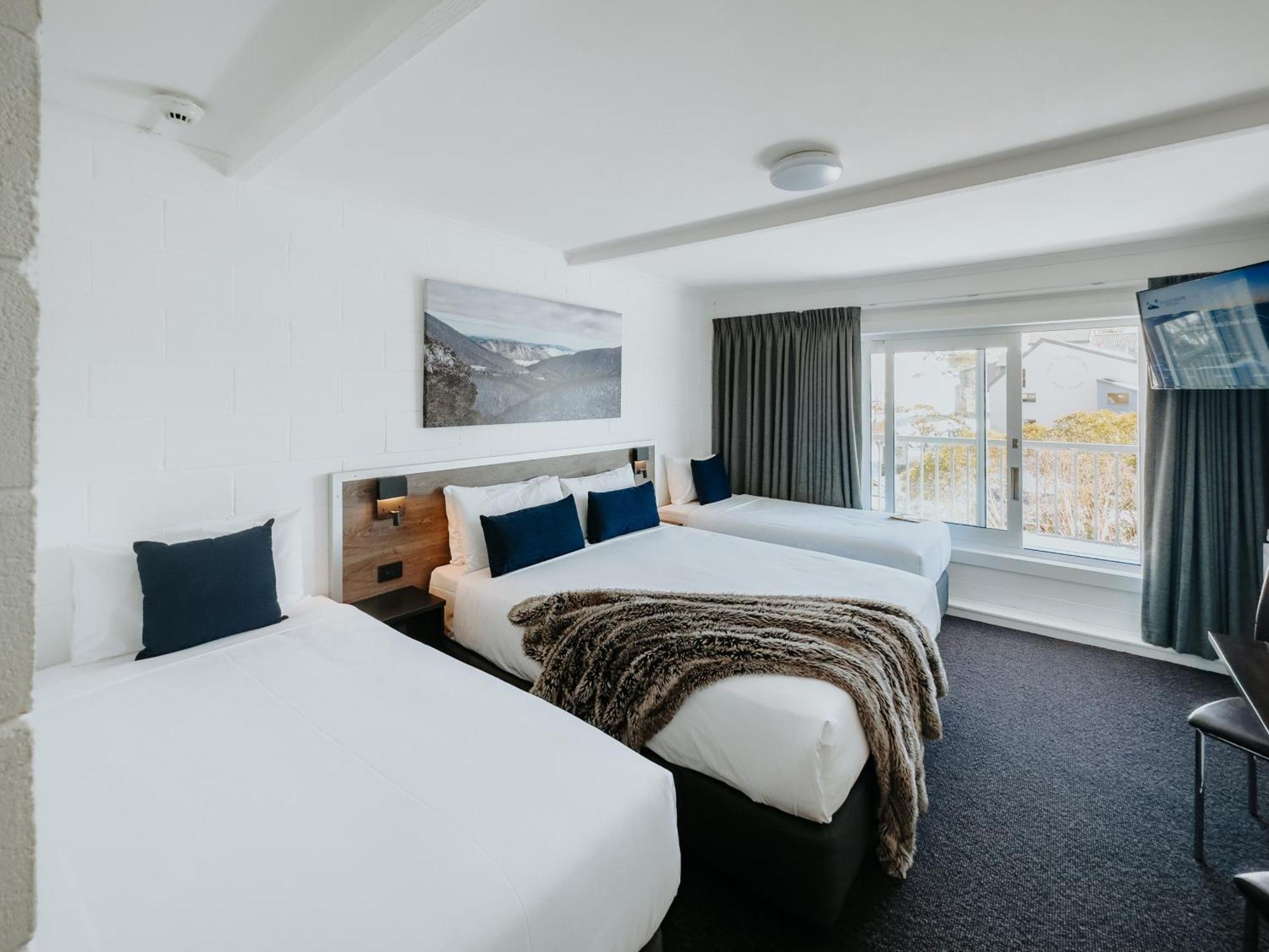 Falls Creek Hotel מראה חיצוני תמונה