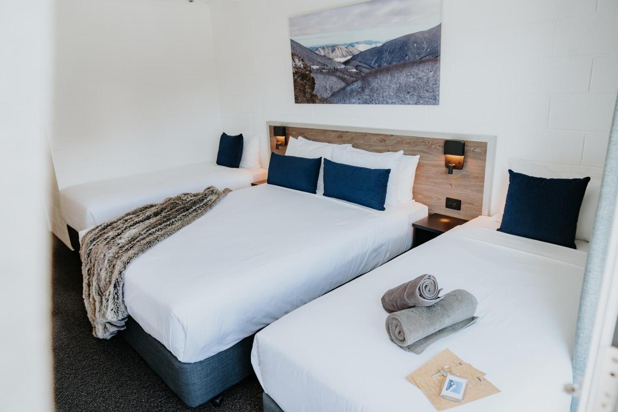 Falls Creek Hotel מראה חיצוני תמונה