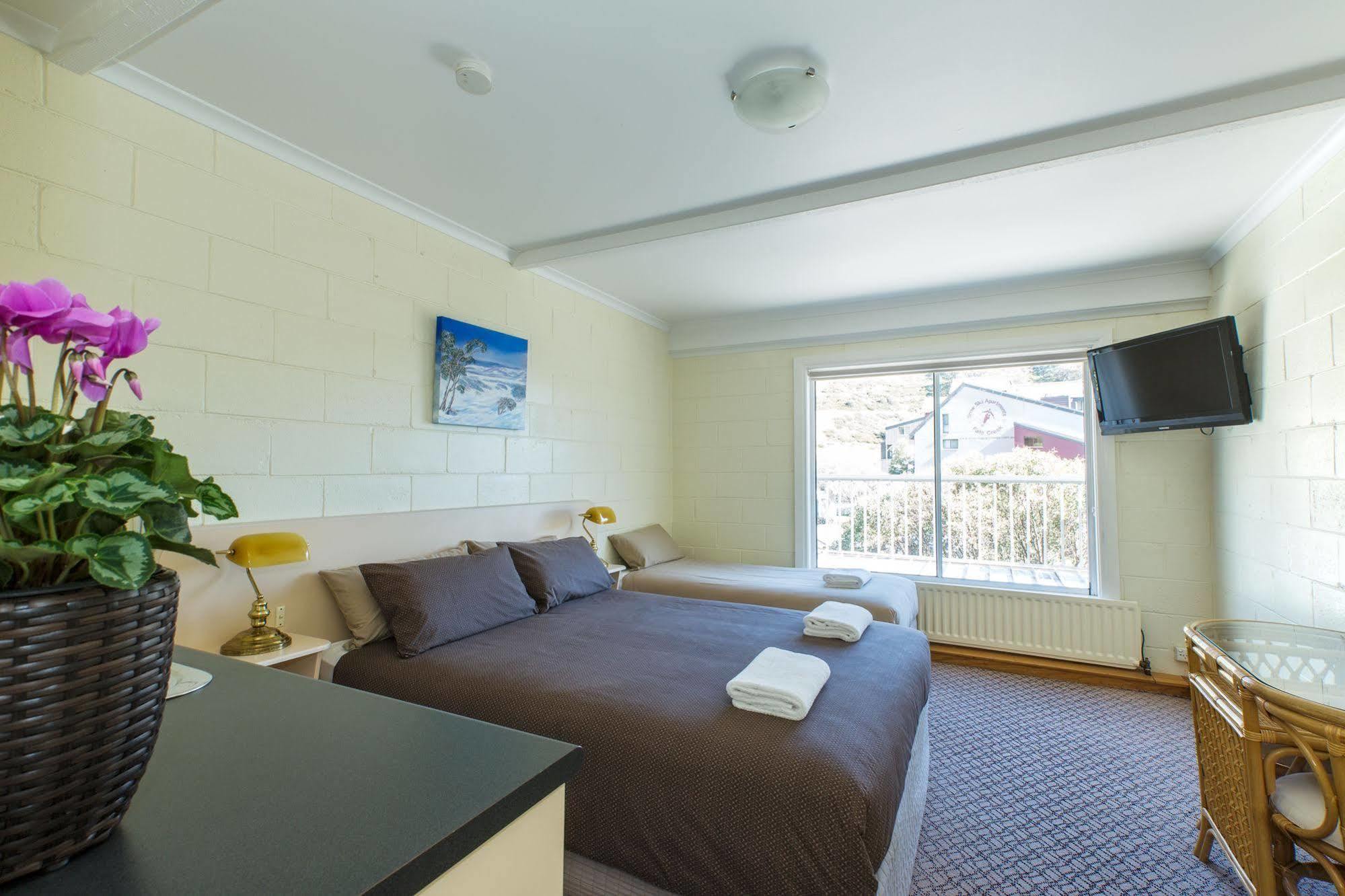 Falls Creek Hotel מראה חיצוני תמונה